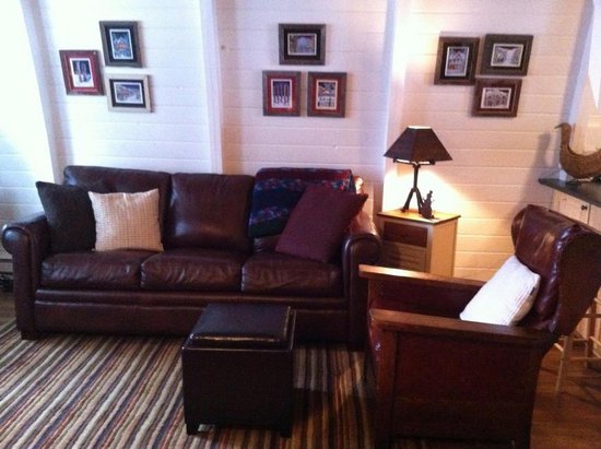 Silver Star 2 Bedroom Accommodation - Cabin Colony - #2113 Silver Star 2 Bedroom Accommodation - Cabin Colony - #2113
