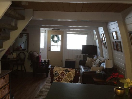 Silver Star 2 Bedroom Accommodation - Cabin Colony - #2113 Silver Star 2 Bedroom Accommodation - Cabin Colony - #2113