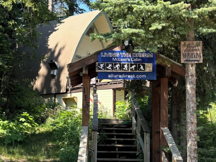 Silver Star 2 Bedroom Accommodation - Cabin Colony - #2113