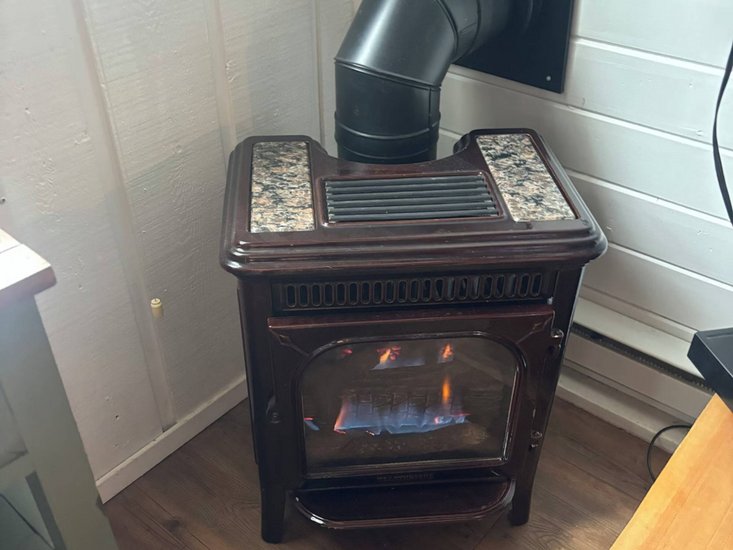 Silver Star 2 Bedroom Accommodation - Cabin Colony - #2113