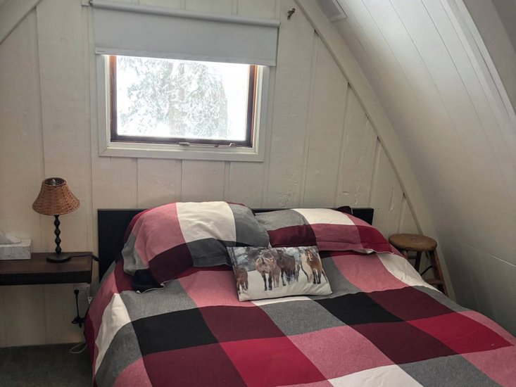Silver Star 2 Bedroom Accommodation - Cabin Colony - #2113