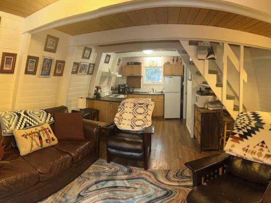 Silver Star 2 Bedroom Accommodation - Cabin Colony - #2113