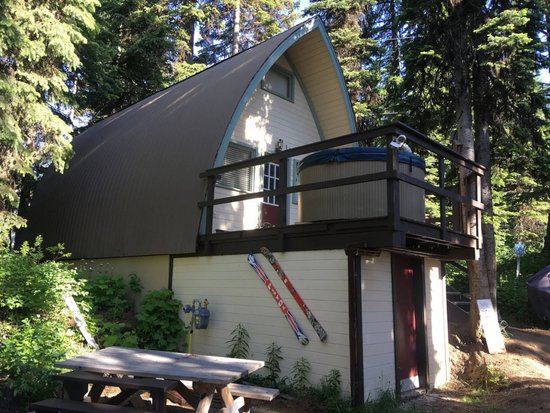 Silver Star 2 Bedroom Accommodation - Cabin Colony - #2113