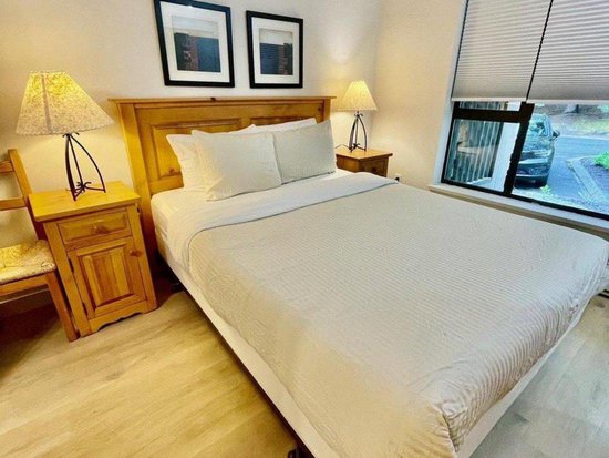 Whistler 2 Bedroom Accommodation - The Gables - #2152