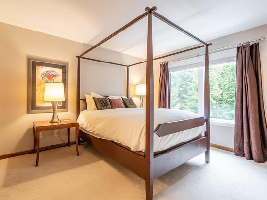 Whistler 4 Bedroom Accommodation - Northern Lights - #2172
