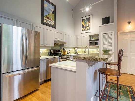 Whistler 4 Bedroom Accommodation - Northern Lights - #2172