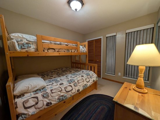 Whistler 2 Bedroom Accommodation - Gleneagles - #2190