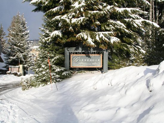 Whistler 2 Bedroom Accommodation - Gleneagles - #2190