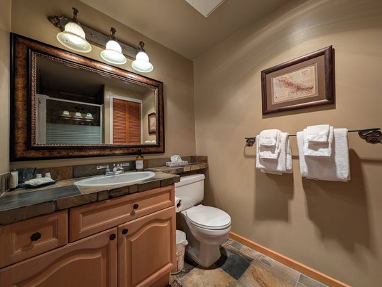 Whistler 2 Bedroom Accommodation - Gleneagles - #2190