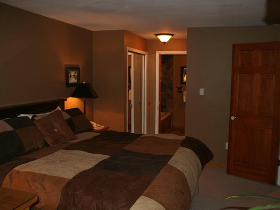 Whistler 2 Bedroom Accommodation - Gleneagles - #2190