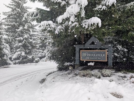 Whistler 2 Bedroom Accommodation - Gleneagles - #2190
