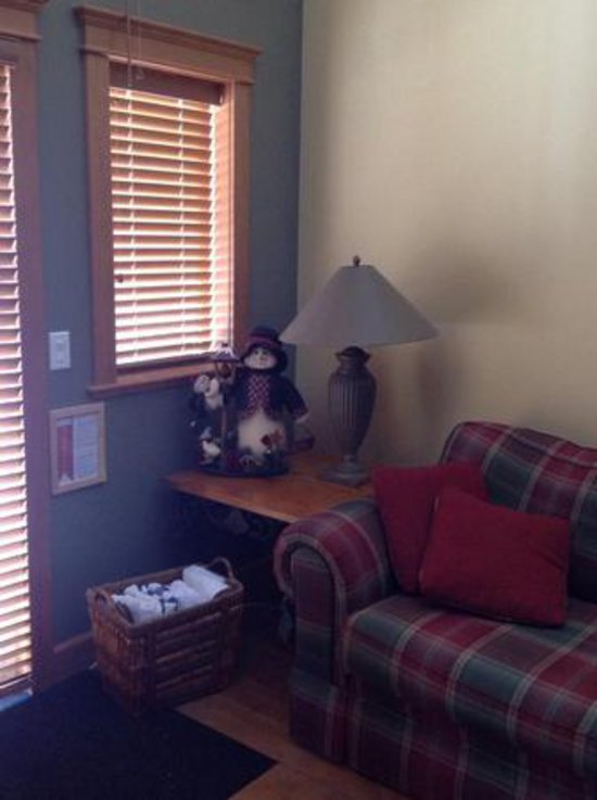 Big White 3 Bedroom Accommodation - Tree Tops - #2195 Big White 3 Bedroom Accommodation - Tree Tops - #2195