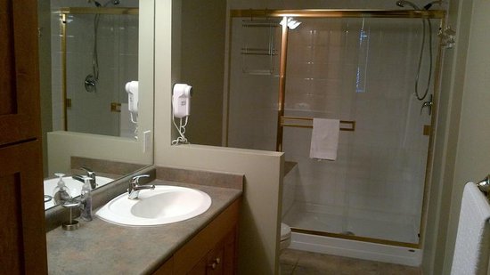 Big White 2 Bedroom Accommodation - Timber Ridge - #2231 Big White 2 Bedroom Accommodation - Timber Ridge - #2231