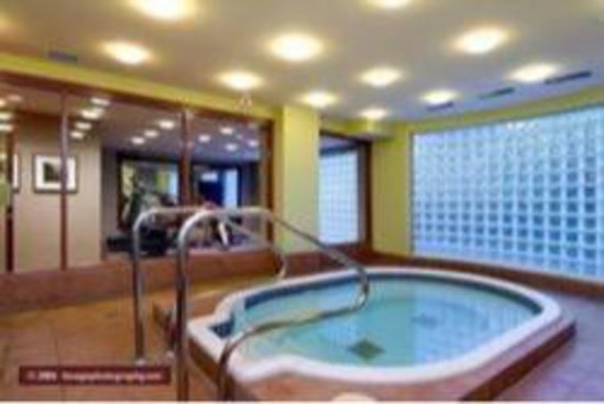 Whistler 2 Bedroom Accommodation - Whistler Town Plaza - Eagle Lodge - #2233