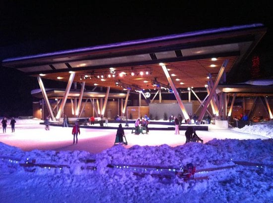 Whistler 2 Bedroom Accommodation - Whistler Town Plaza - Eagle Lodge - #2233