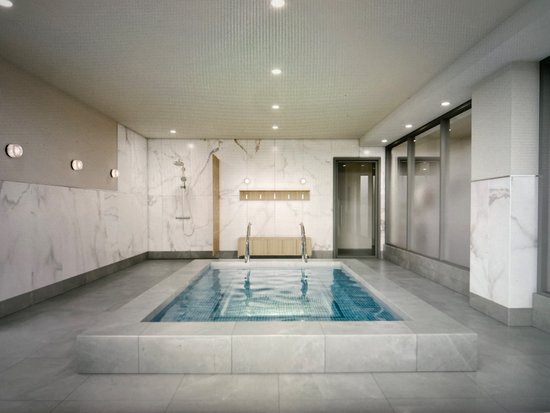 Whistler 2 Bedroom Accommodation - Whistler Town Plaza - Eagle Lodge - #2233