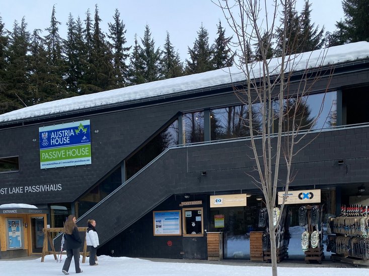 Whistler 2 Bedroom Accommodation - Whistler Town Plaza - Eagle Lodge - #2233