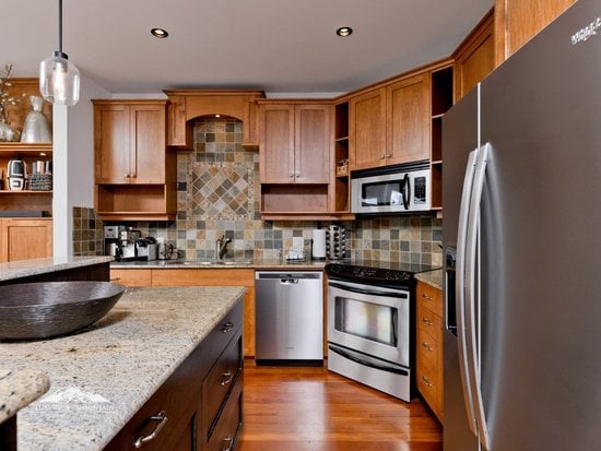 Big White 2 Bedroom Accommodation - Southpoint - #2234