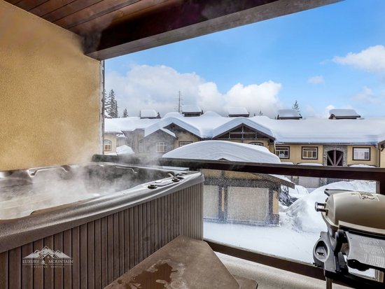 Big White 2 Bedroom Accommodation - Southpoint - #2234