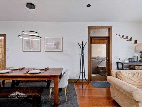 Big White 2 Bedroom Accommodation - Southpoint - #2234