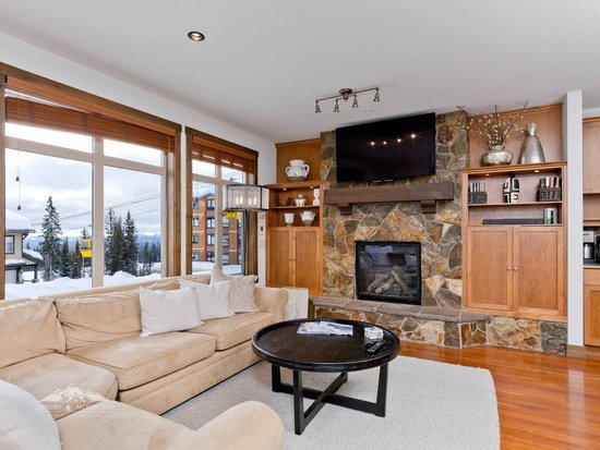 2 Bedroom Big White Vacation Rental - Southpoint