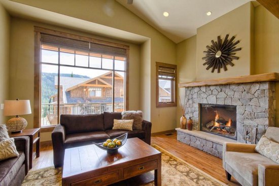 Sun Peaks 4 Bedroom Accommodation - Bridge Gate - #2235 Sun Peaks 4 Bedroom Accommodation - Bridge Gate - #2235