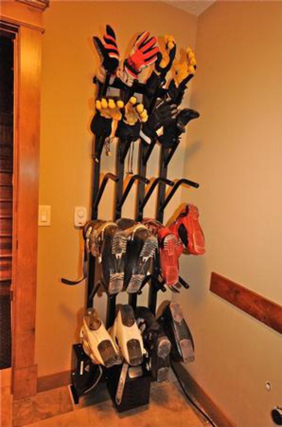 Sun Peaks 4 Bedroom Accommodation - Bridge Gate - #2235 Sun Peaks 4 Bedroom Accommodation - Bridge Gate - #2235