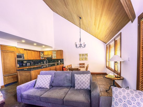 Whistler 3 Bedroom Accommodation - Montebello - #2283 Whistler 3 Bedroom Accommodation - Montebello - #2283