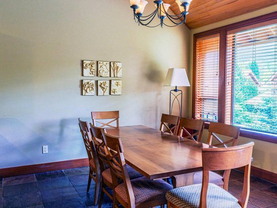 Whistler 3 Bedroom Accommodation - Montebello - #2283 Whistler 3 Bedroom Accommodation - Montebello - #2283