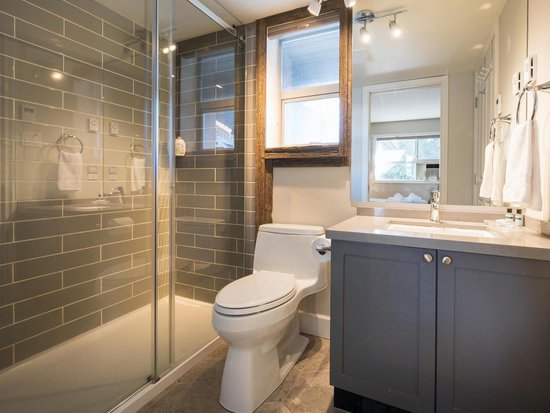 Whistler 2 Bedroom Accommodation - Glacier's Reach - #2287