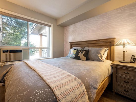 Whistler 2 Bedroom Accommodation - Glacier's Reach - #2287