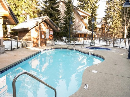 Whistler 2 Bedroom Accommodation - Glacier's Reach - #2287