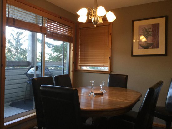 Whistler 3 Bedroom Accommodation - Whistler Creek Ridge - #3320