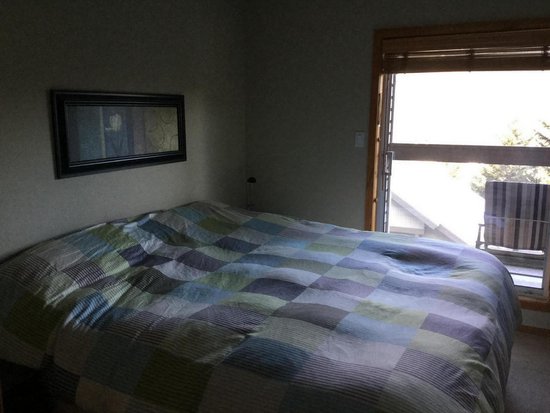 Whistler 3 Bedroom Accommodation - Whistler Creek Ridge - #3320