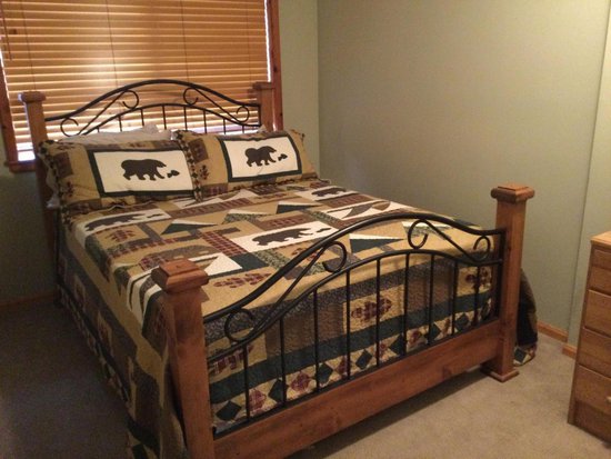 Whistler 3 Bedroom Accommodation - Whistler Creek Ridge - #3320