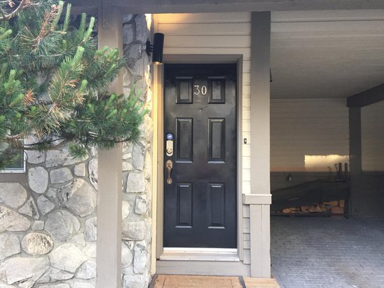 Whistler 2 Bedroom Accommodation - StoneRidge - #3326