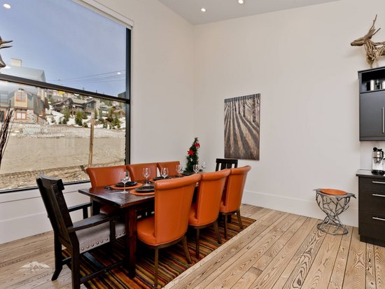 Big White 4 Bedroom Accommodation - The Edge - #3337 Big White 4 Bedroom Accommodation - The Edge - #3337