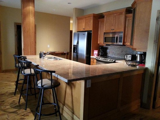 Big White 2 Bedroom Accommodation - Aspens - #3354