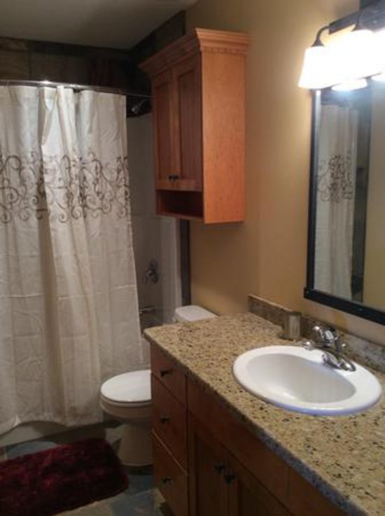 Big White 2 Bedroom Accommodation - Aspens - #3354