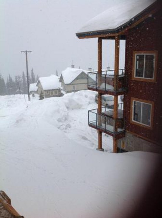Big White 2 Bedroom Accommodation - Aspens - #3354