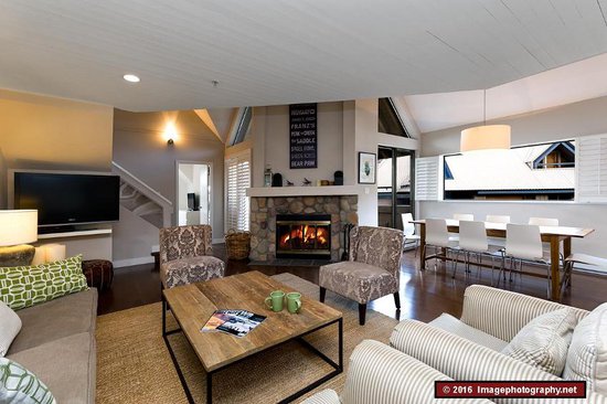 Whistler 3 Bedroom Accommodation - Villas - Foxglove - #3435