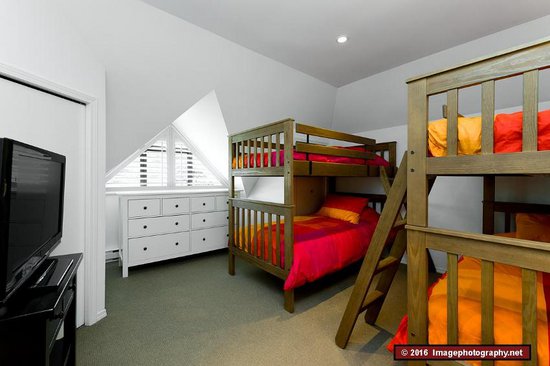 Whistler 3 Bedroom Accommodation - Villas - Foxglove - #3435