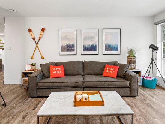 Whistler 1 Bedroom Accommodation - Glacier Lodge - #3441