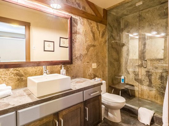 Big White 5 Bedroom Accommodation - Timbers - #3552