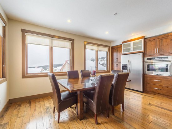 Big White 5 Bedroom Accommodation - Timbers - #3552