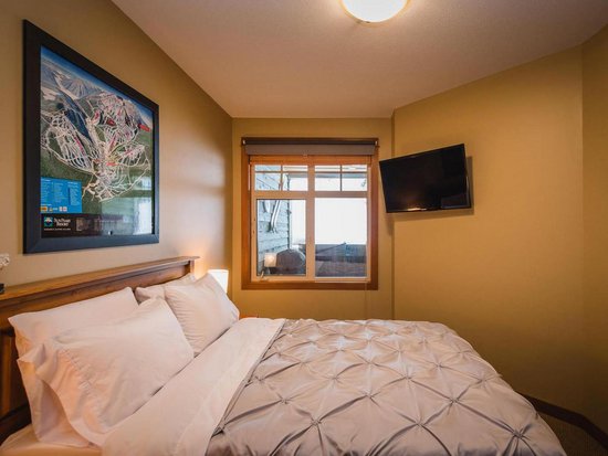 Sun Peaks 2 Bedroom Accommodation - Settlers Crossing - #3563 Sun Peaks 2 Bedroom Accommodation - Settlers Crossing - #3563