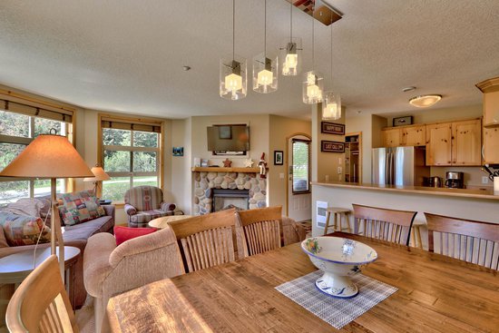 Sun Peaks 4 Bedroom Accommodation - Crystal Forest - #3593