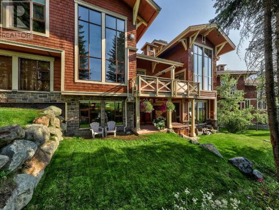 Sun Peaks 2 Bedroom Accommodation - Stone's Throw - #3600 Sun Peaks 2 Bedroom Accommodation - Stone's Throw - #3600