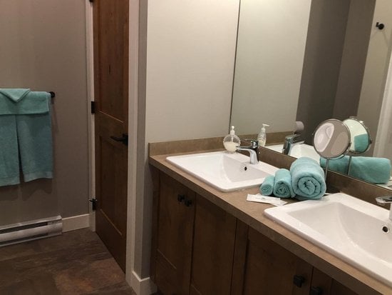 Sun Peaks 3 Bedroom Accommodation - Echo Landing - #3723 Sun Peaks 3 Bedroom Accommodation - Echo Landing - #3723