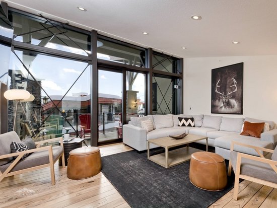 Big White 4 Bedroom Accommodation - The Edge - #3734